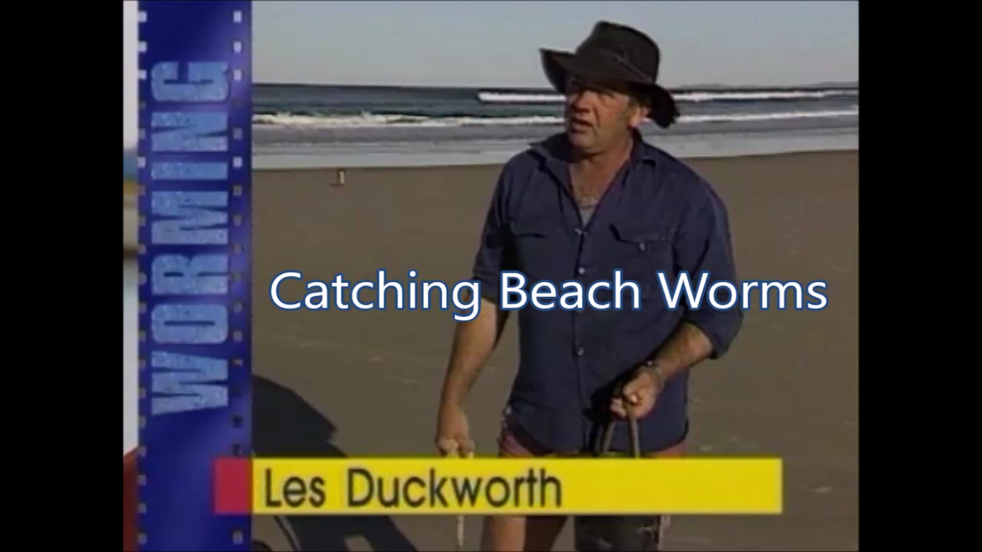 Catching Beach Worms – Les Duckworth